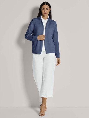 MADELEINE Strickjacke in Blau