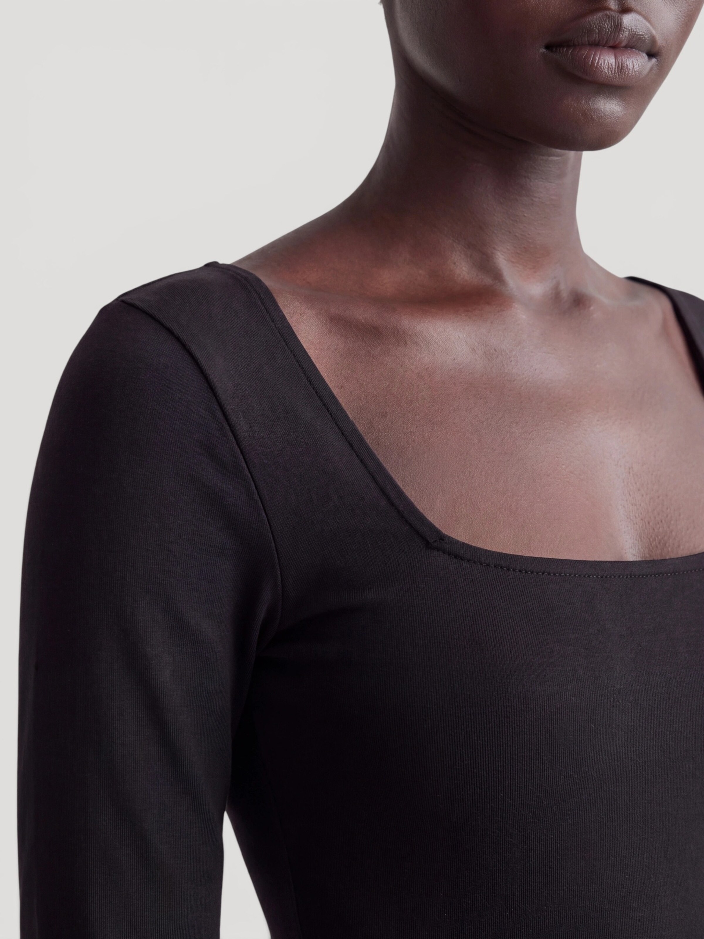 Shirt 'Yasna'