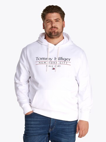 Tommy Hilfiger Big & Tall Sweatshirt in White: front