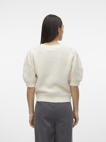 Pull-over 'MAIRE' VERO MODA en blanc