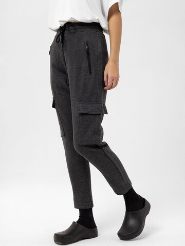 regular Pantaloni cargo di Anou Anou in grigio