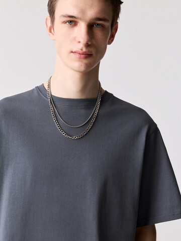 Pull&Bear Shirt in Grey