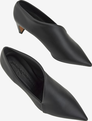 Adolfo Dominguez Pumps in Schwarz