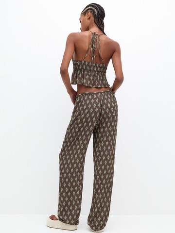 Pull&Bear Top in Bruin