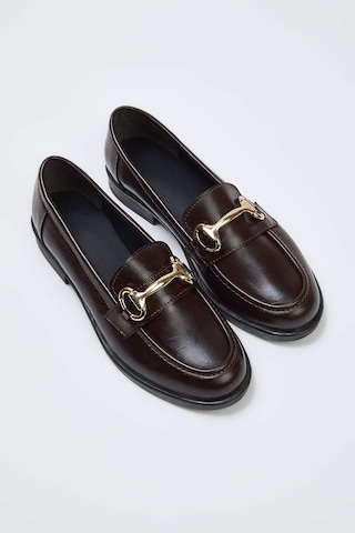 Trendyol - Mocasines en marrón