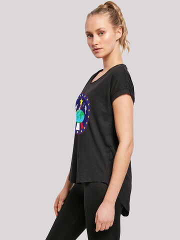 F4NT4STIC T-Shirt 'NASA Classic Globe Astronauts' in Schwarz