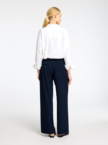 SELECTED FEMME Wide leg Pleat-Front Pants in Blue