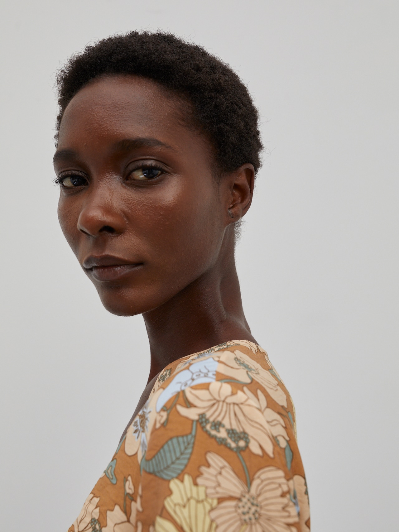 EDITED Produkte Kleid 'Bailee' creme