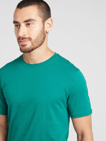 UNITED COLORS OF BENETTON Μπλουζάκι σε πράσινο