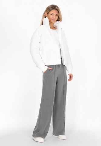usha WHITE LABEL - Chaqueta de entretiempo en blanco