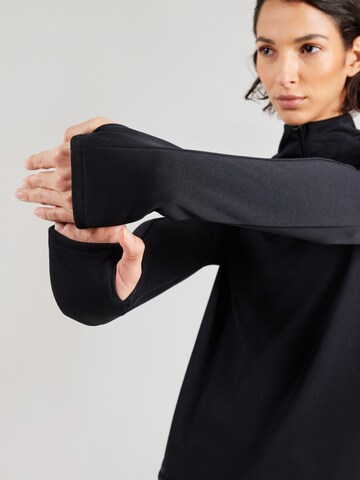 NIKE - Camiseta funcional 'Pacer' en negro