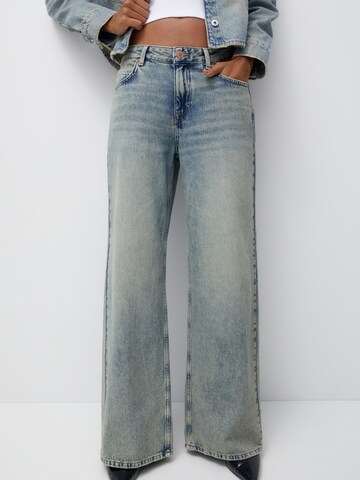 Wide leg Jeans de la Pull&Bear pe albastru: față