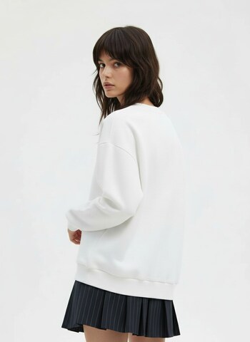Felpa 'Mimi' di studioselect in bianco