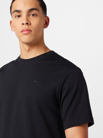 Tricou funcțional 'Primary' de la NIKE pe negru