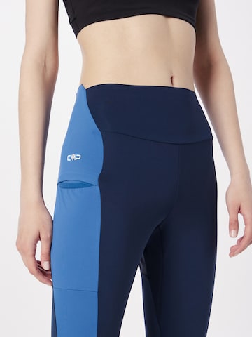 Tapered Pantaloni sportivi di CMP in blu