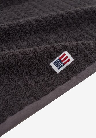 Lexington Towel in Grey