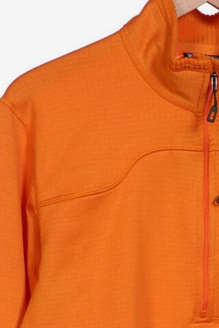 PATAGONIA Sweatshirt & Zip-Up Hoodie in L in Orange