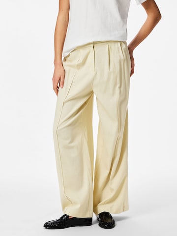 Wide Leg Pantalon 'PCMajse' PIECES en beige : devant