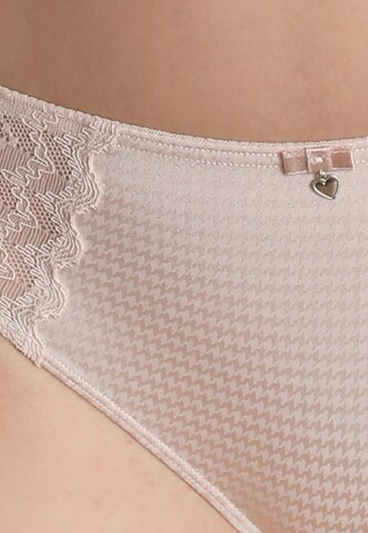 sassa Slip 'BEAUTIFUL CLASSIC' in Beige