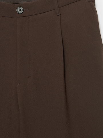 Pull&Bear Loosefit Bandplooibroek in Bruin