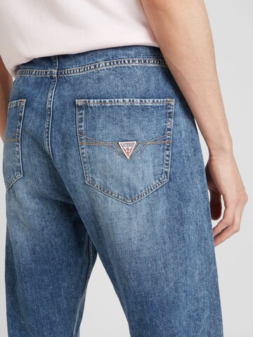 GUESS Regular Jeans 'JAMES' in Blauw