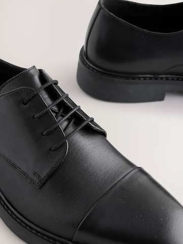 Next Schnürschuh in Schwarz