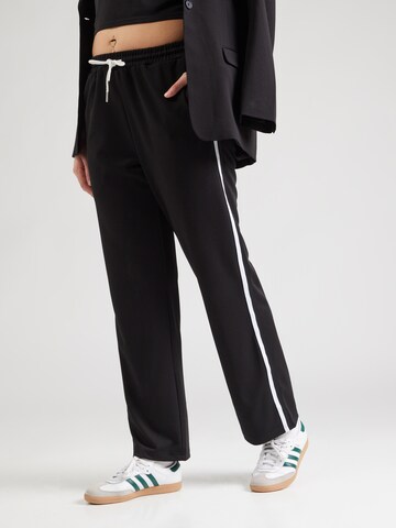 Loosefit Pantaloni 'CARCarmen' di ONLY Carmakoma in nero: frontale