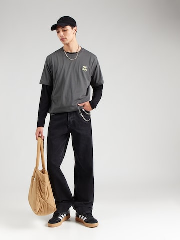 ADIDAS ORIGINALS Футболка 'RACING CAR' в Серый