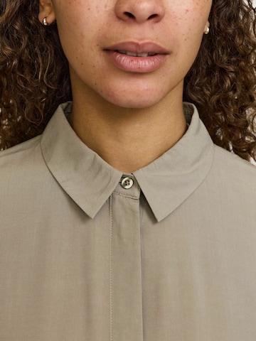 Soft Rebels Shirt ' SRFreedom ' in Beige: voorkant