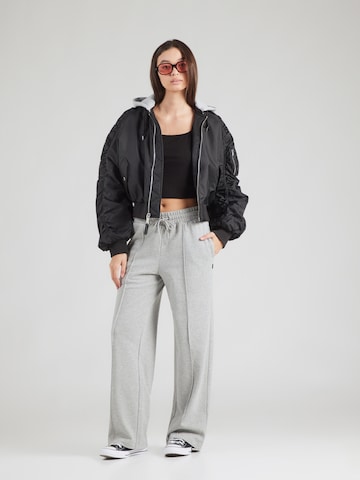 Loosefit Pantalon 'STAR CHEV' CONVERSE en gris