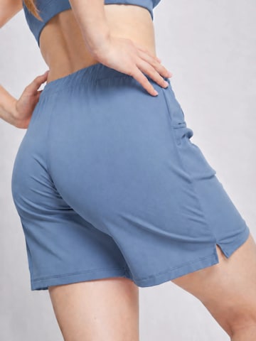 SPORTKIND Loosefit Sportbroek 'Bermuda Shorts' in Grijs