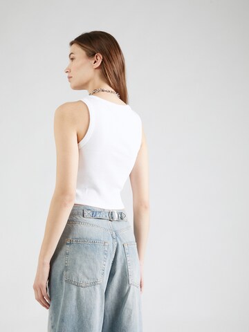 ONLY - Camiseta 'LOTTE' en blanco