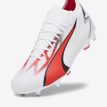 Chaussure de foot 'ULTRA MATCH' PUMA en blanc