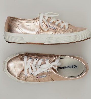 SUPERGA Sneaker 38 in Gold: predná strana