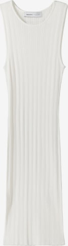 BershkaPletena haljina - bež boja: prednji dio