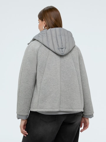 Fiorella Rubino - Chaqueta de invierno en gris