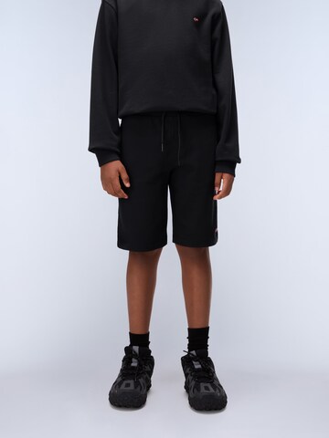 NAPAPIJRI regular Παντελόνι 'K Nalis' σε μαύρο: μπροστά