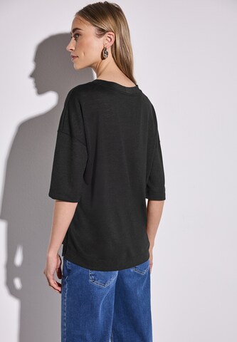 STREET ONE V-Neck T-Shirt in Schwarz
