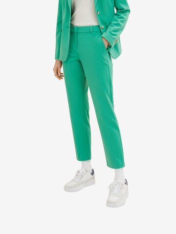 Regular Pantalon chino 'Mia' TOM TAILOR en vert : devant
