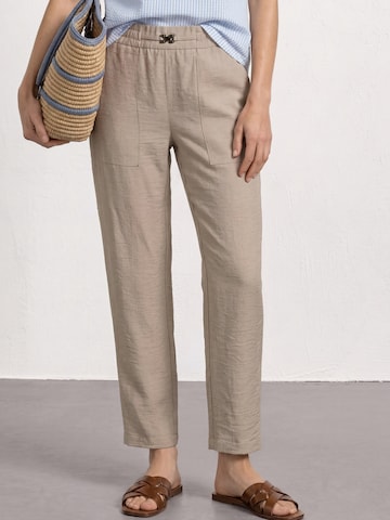 STREET ONE Regular Byxa 'Bonny' i beige: framsida