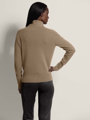 MADELEINE Strickjacke in Braun