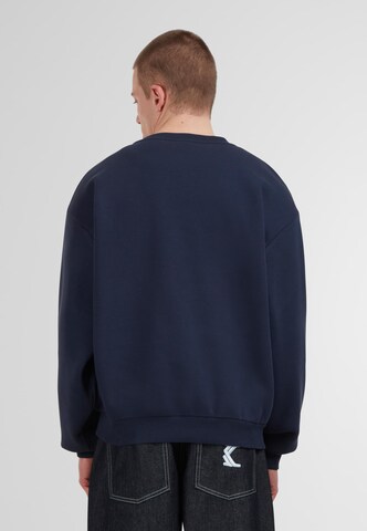Karl Kani Суичър в синьо