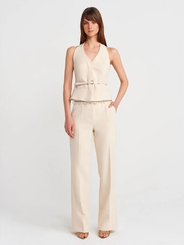 Dilvin Regular Hose in Beige: Vorderseite