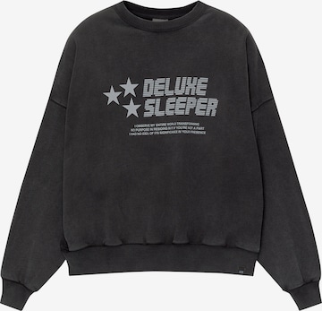 Pull&Bear Sweatshirt in Grijs: voorkant