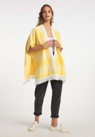 IZIA Cape in Yellow