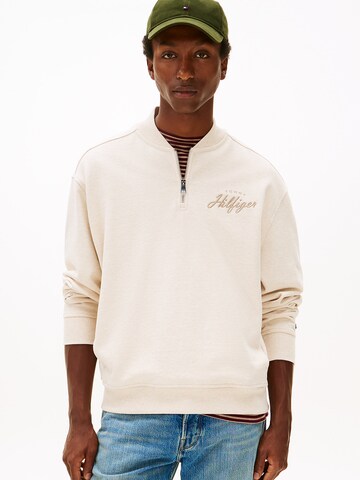 TOMMY HILFIGER Sweatshirt in Beige: Vorderseite
