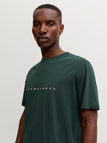 JACK & JONES Μπλουζάκι 'JJEStar' σε πράσινο