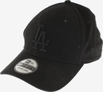 NEW ERA Hat & Cap in M in Black: front