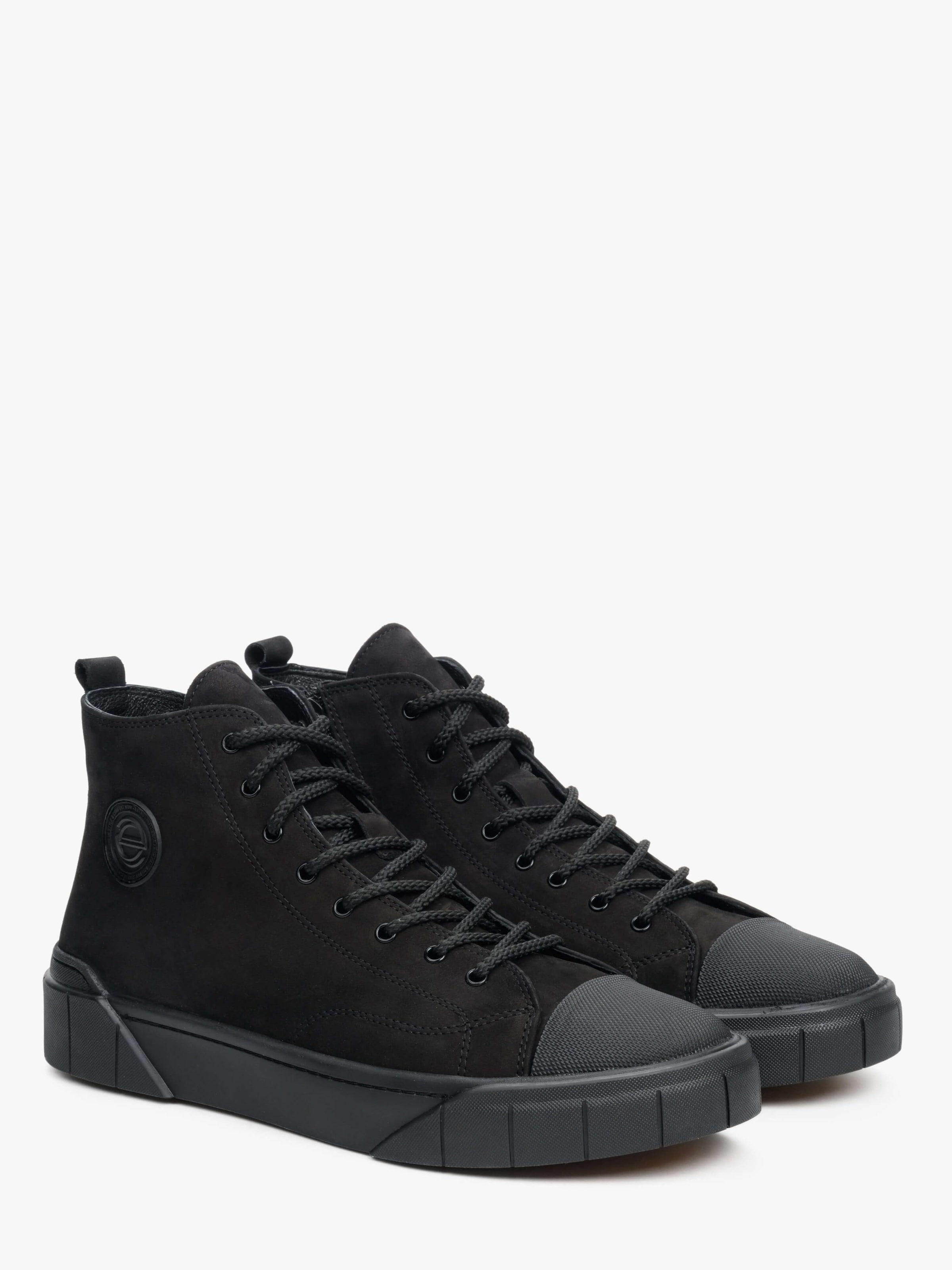 ES8 Hög sneaker '09-4448' i svart