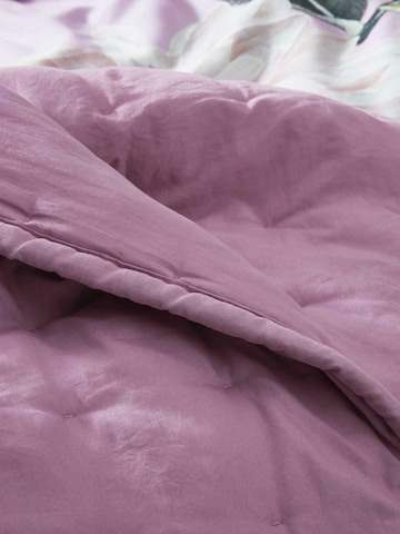 ESSENZA Blankets 'Ruth' in Purple